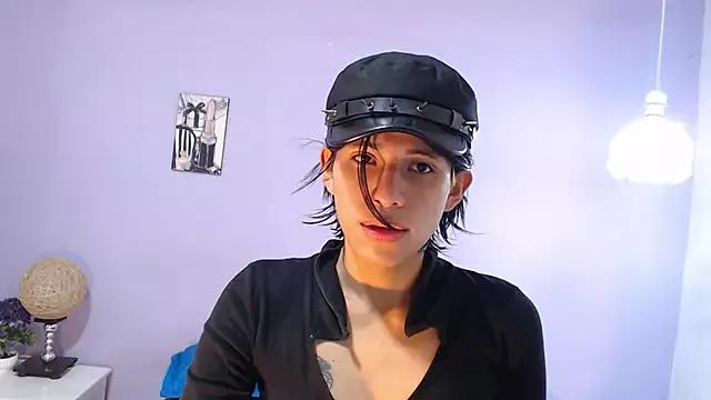 bellamy_094 from StripChat