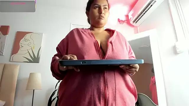 Try our streaming cams variety and talk on a personal level with our adorable girls streamers, showing off their bountiful shapes and dildos.