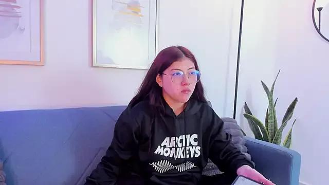 BellaRosee__ from StripChat