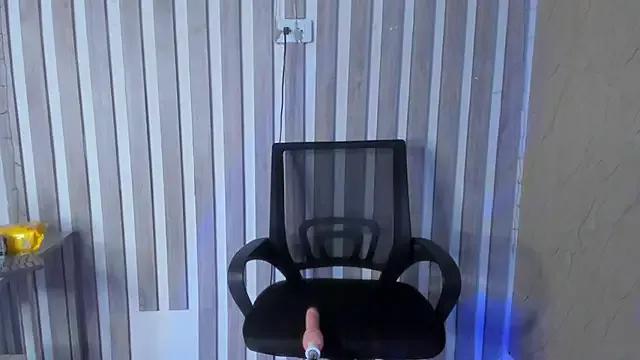 bellarussell from StripChat