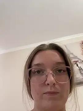 Bellatrisssaa from StripChat