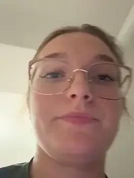 Bellatrisssaa from StripChat