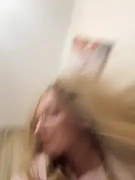 Bellatrisssaa from StripChat