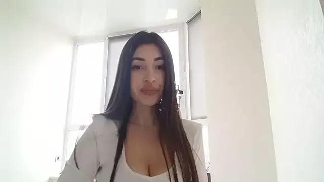 Try our streaming cams variety and talk on a personal level with our adorable girls streamers, showing off their bountiful shapes and dildos.