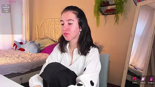 Belle_Via from StripChat