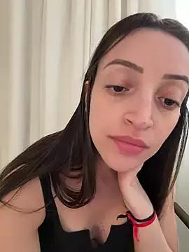 BelleLouiseVp from StripChat