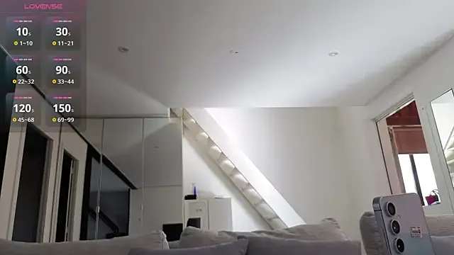 bellemasquer from StripChat is Freechat