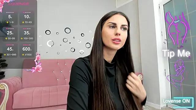 Try our streaming cams variety and talk on a personal level with our adorable girls streamers, showing off their bountiful shapes and dildos.