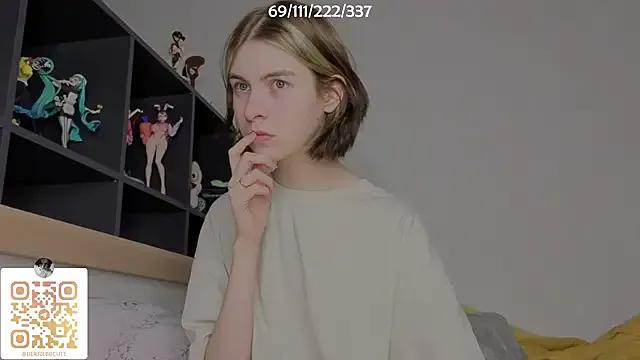 bertamimi from StripChat is Freechat