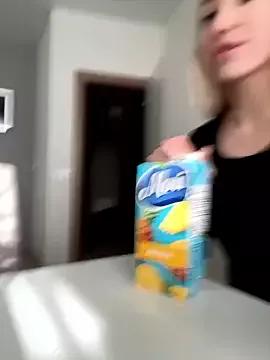 Cling to live show with Best_Blondie from StripChat 
