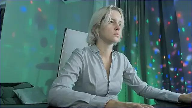 BethanyCloud from StripChat is Freechat