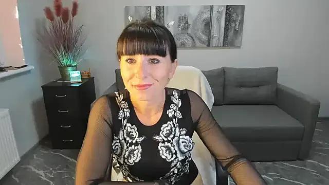 Betty_Jone from StripChat is Freechat
