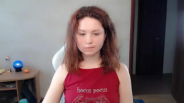 BettyGinger from StripChat