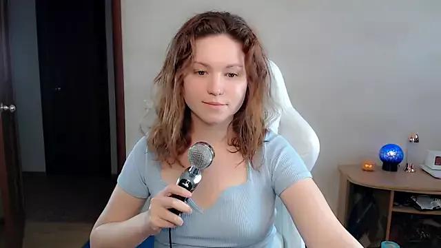 BettyGinger from StripChat