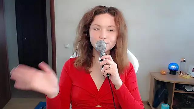 BettyGinger from StripChat