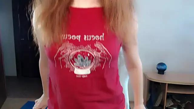BettyGinger from StripChat