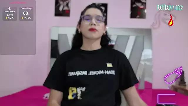 beverly_campbellxxx from StripChat
