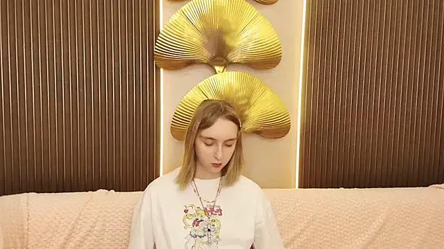 Beverly_Gomes from StripChat