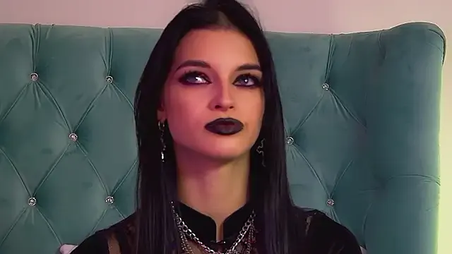 BeverlyMost on StripChat 