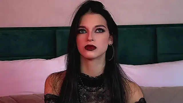 BeverlyMost on StripChat 