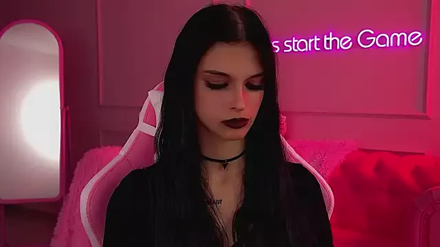 BeverlyMost on StripChat 