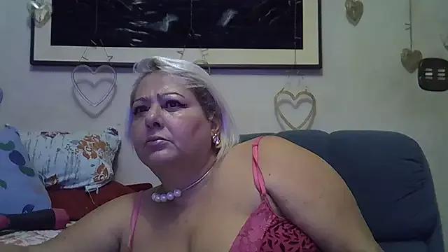 bialoba7 from StripChat is Freechat