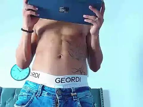Bicurius_latin from StripChat is Freechat