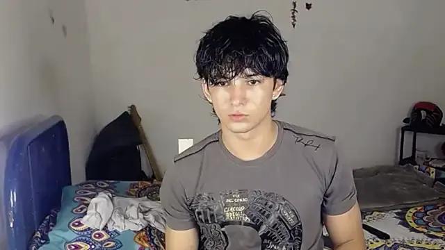 big_lunatic from StripChat is Freechat