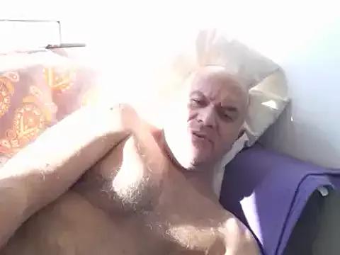 BIGBEARHOT from StripChat