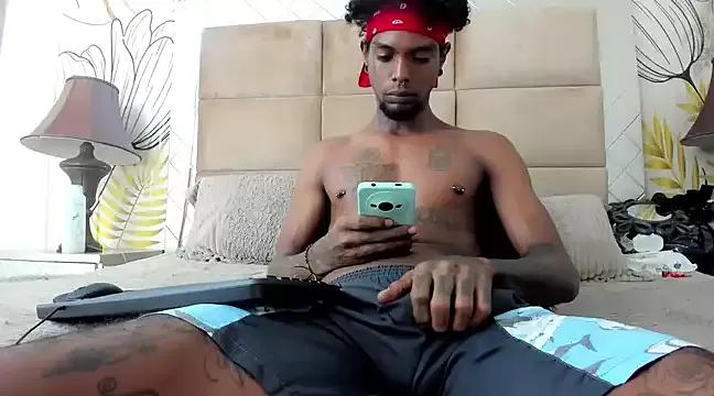 bigblackhotx1 from StripChat