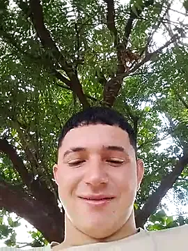 bigbo_777 on StripChat 