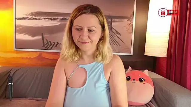 BigBoobsARRI from StripChat