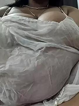 bigboobyrush from StripChat