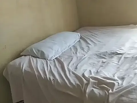 BigBootyBitch96 on StripChat 