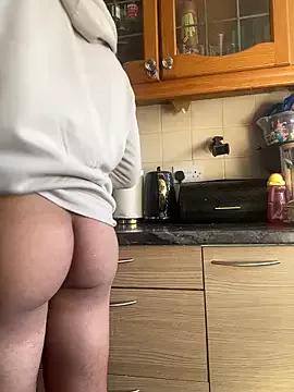 bigbrown- from StripChat