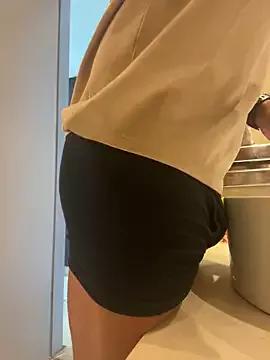 bigbrown- from StripChat