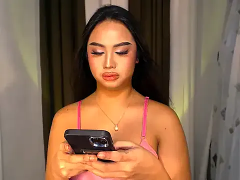 BigBrownCock_Candice from StripChat is Freechat