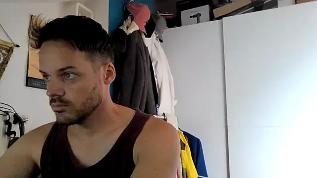 bigcockjohnxxxxx from StripChat is Freechat