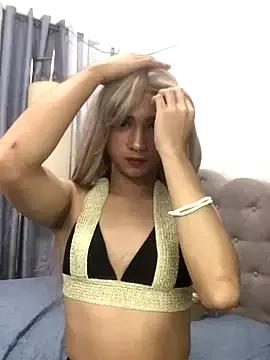 BigCockSelfsuckerForYou from StripChat is Freechat