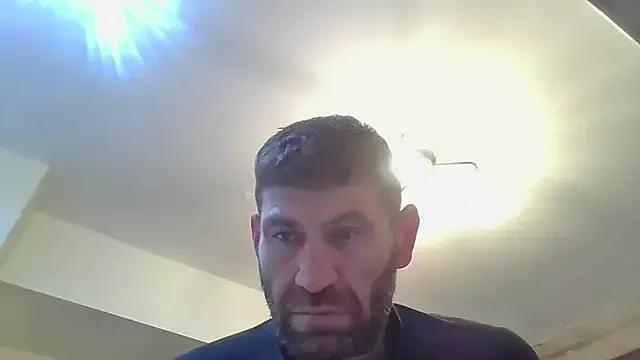 BigDEZZZzz from StripChat