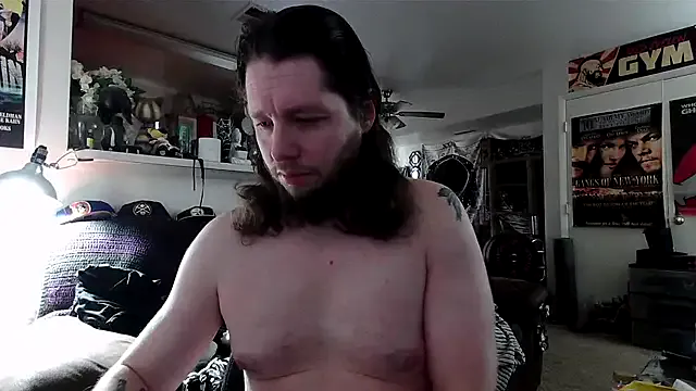 biggerisbetter12 on StripChat 