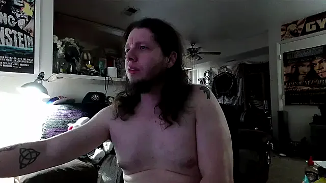 biggerisbetter12 on StripChat 