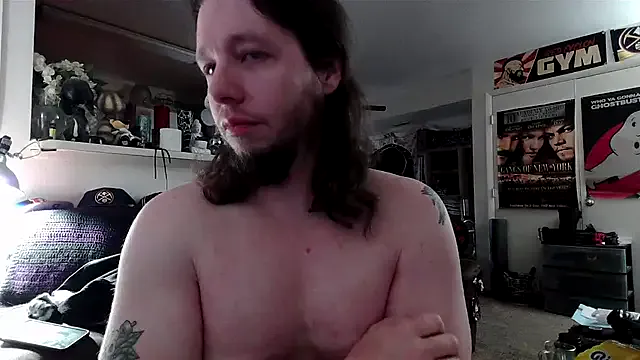 biggerisbetter12 on StripChat 