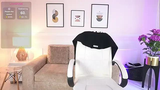 BillieBrownn from StripChat is Freechat