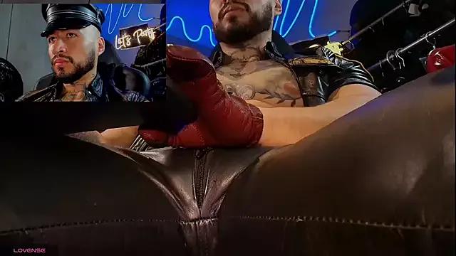 billyMayer_ from StripChat is Freechat