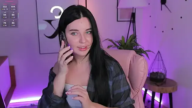 Black___Barbie from StripChat is Freechat