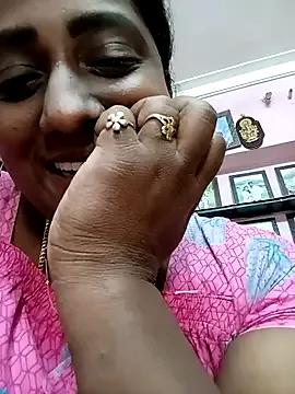 blackqueen143 from StripChat is Freechat