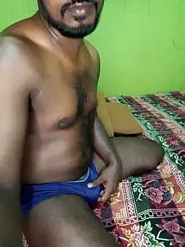 BlackRosh from StripChat is Freechat