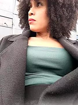 BlairSamy from StripChat is Freechat