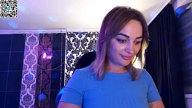 Blonde_Temptation from StripChat is Freechat